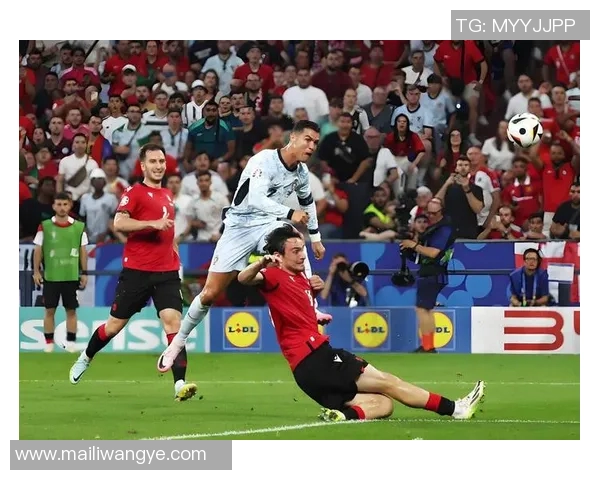 战术拆解：C罗为何能掌控比赛节奏？