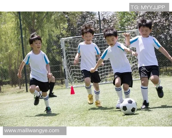 足球联赛球队年轻球员培养体系解析 足球联赛球队年轻球员培养体系解析