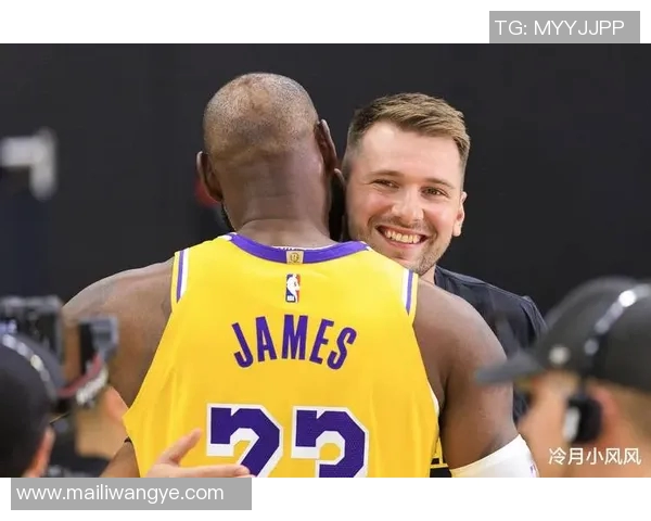 东契奇伤情更新:复出时间仍未确定 东契奇伤情更新:复出时间仍未确定